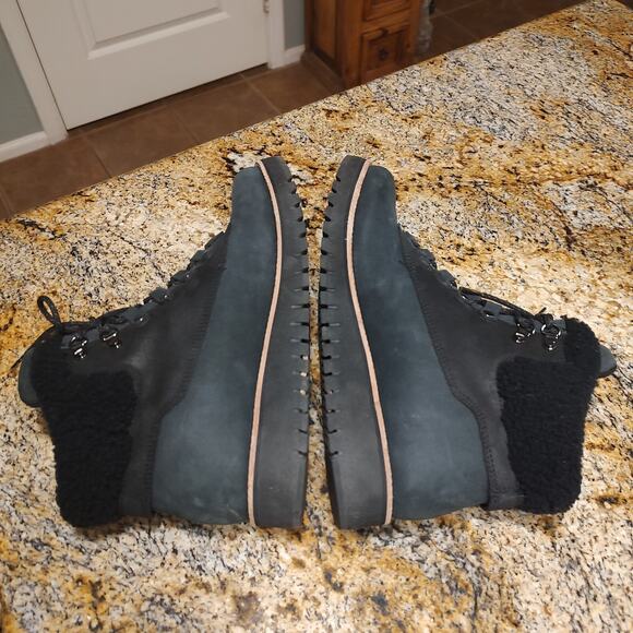 Cole Haan Zero Grand Explorer W07997 Black Leather Hiking Boots Women's Sz 9.5B - Picture 6 of 16